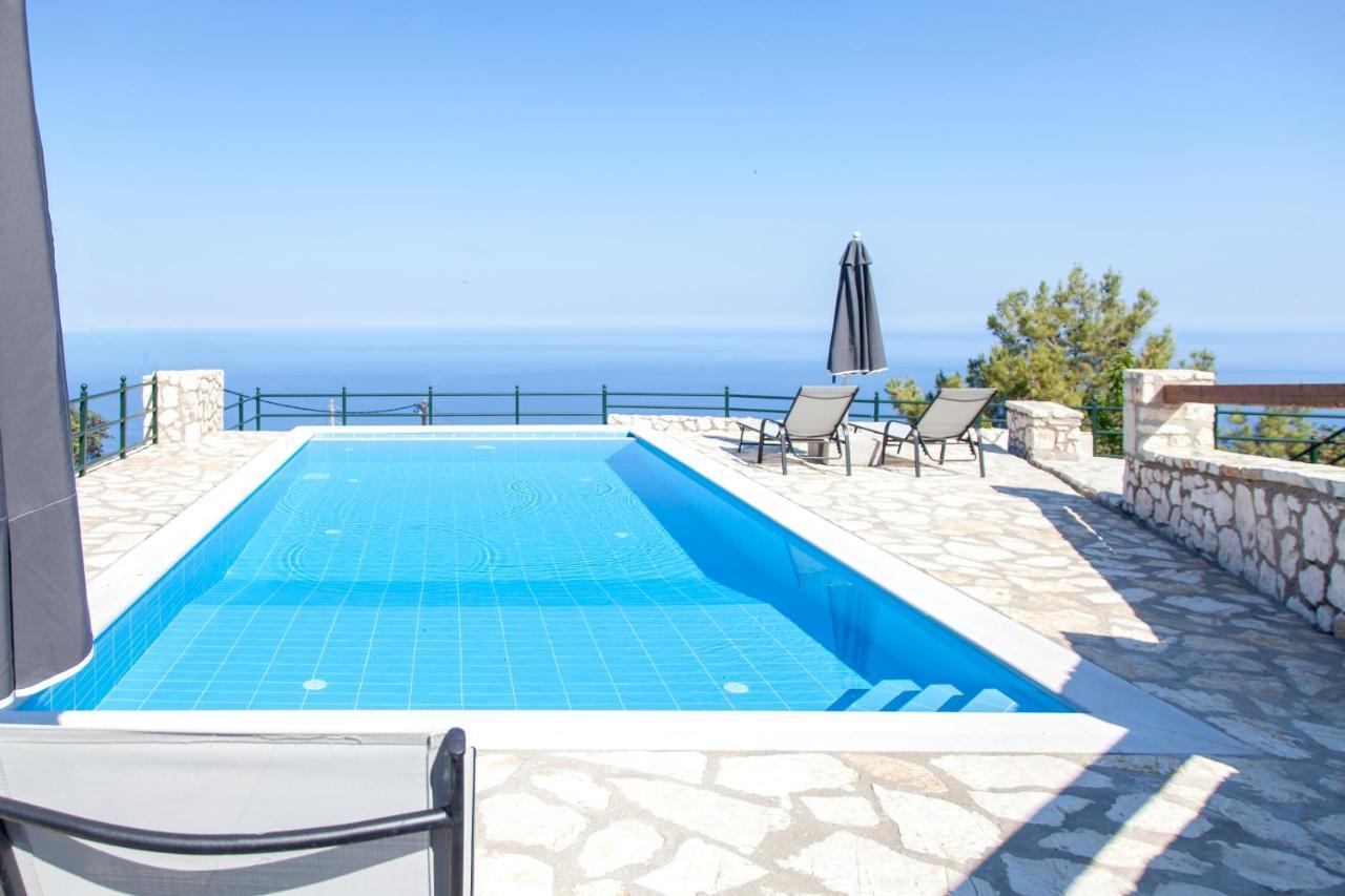 Villa Skyfall Kalamítsi 외부 사진
